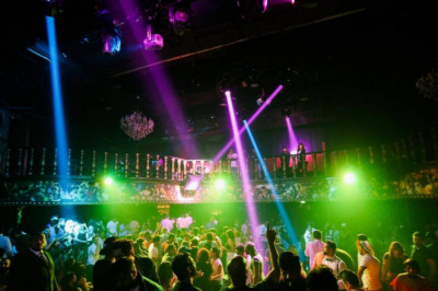 Nightlife in Dubai, Night Pubs, Bars, Discos in Dubai