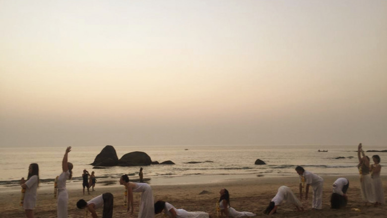 Drawbacks and advantages of the Online Yoga Teacher Training course!