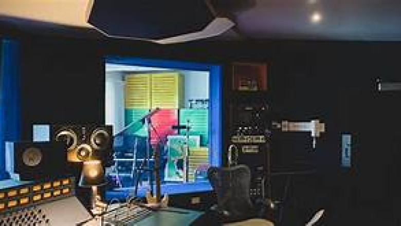 LEGENDS OF THE CARIBBEAN, MACKENDY | shartybproduction