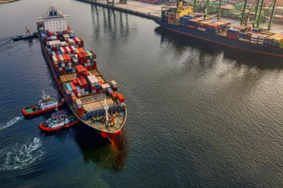 DP World 2021 revenue up 26% on acquisitions, new biz