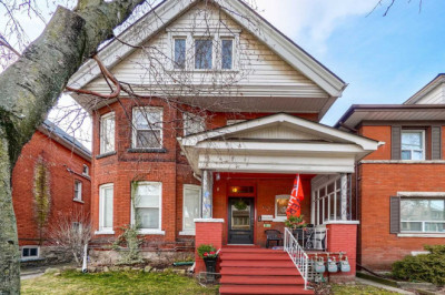 Lansdowne homes for sale