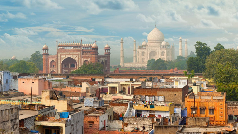 Best time to visit Agra