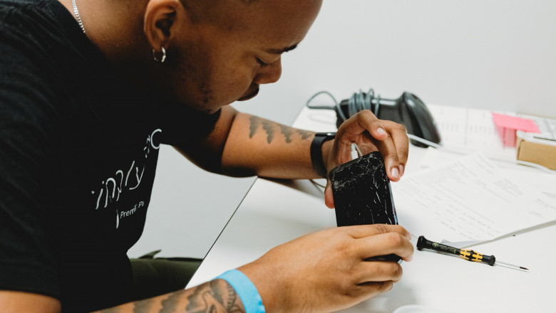 Don’t Junk Your Broken iPhone! 4 Better Alternatives