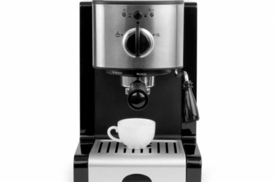How To Clean A Coffee Maker With Baking Soda
