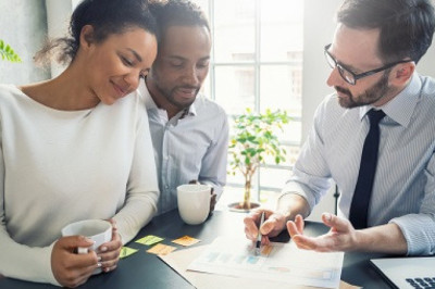 The Benefits of Hiring a Family Lawyer | Cominos Family Lawyer