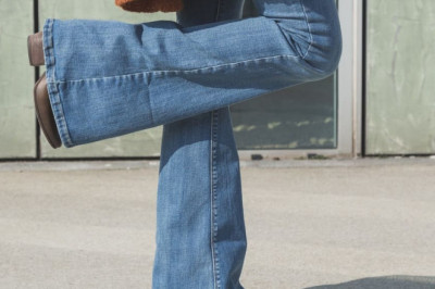 The Best Shoes To Wear With Flared Jeans