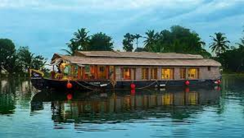 TOURISAM IN KERALA