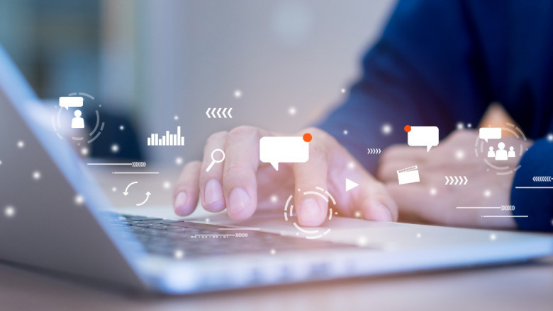 Why Should Small Businesses Hire A Digital Marketing Agency?
