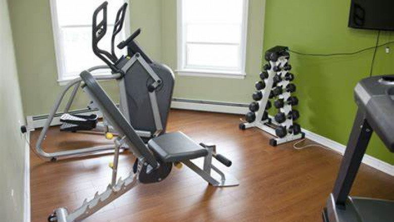 Comparison of Home Gym vs. Commercial Facility Membership Costs