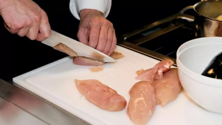 How to Cut Chicken Breasts Into Tenders