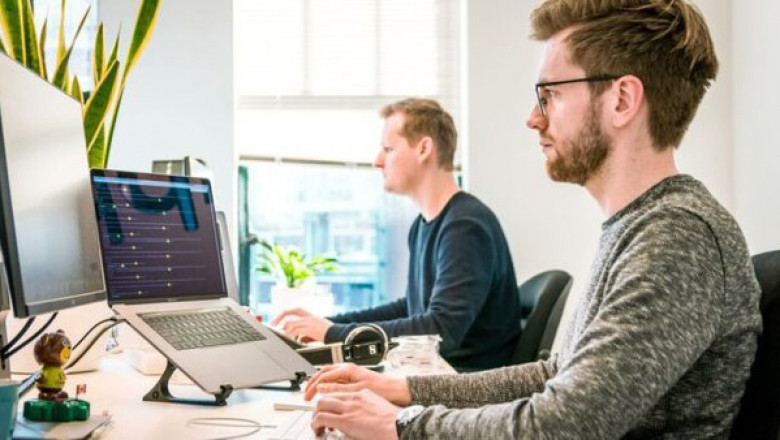 How to hire best react.js developers?