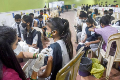 Covid jabs of aged 12-14 to begin Wednesday : How to Register?