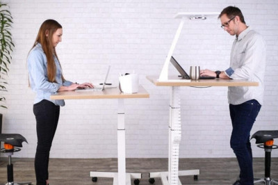 All You need to know about Standing desk UAE
