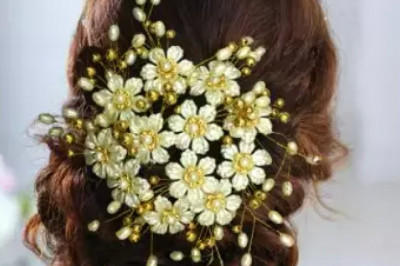 Hair Accessories for Women At Best Price