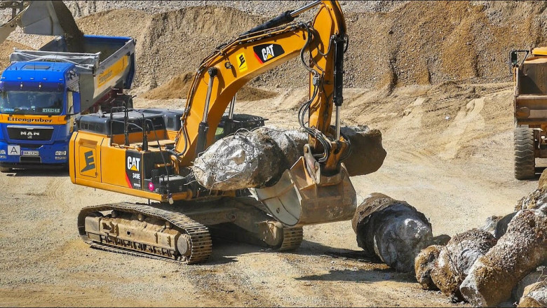 The 5 Best Excavator Brands