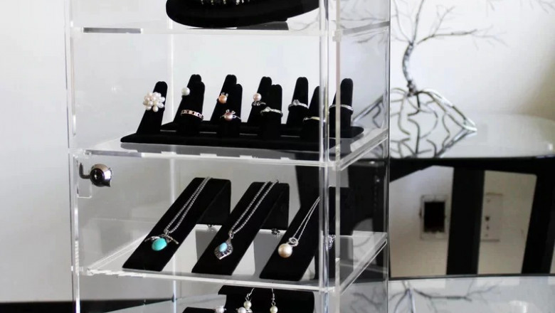 LCD Panel Designing, LCD Unit, Display Unit, Display Cabinet, Glass Display Cabinet