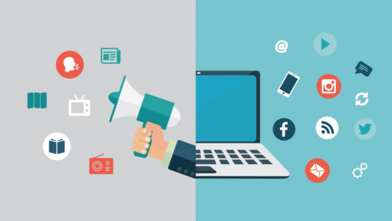 Traditional Marketing vs Digital Marketing 2022