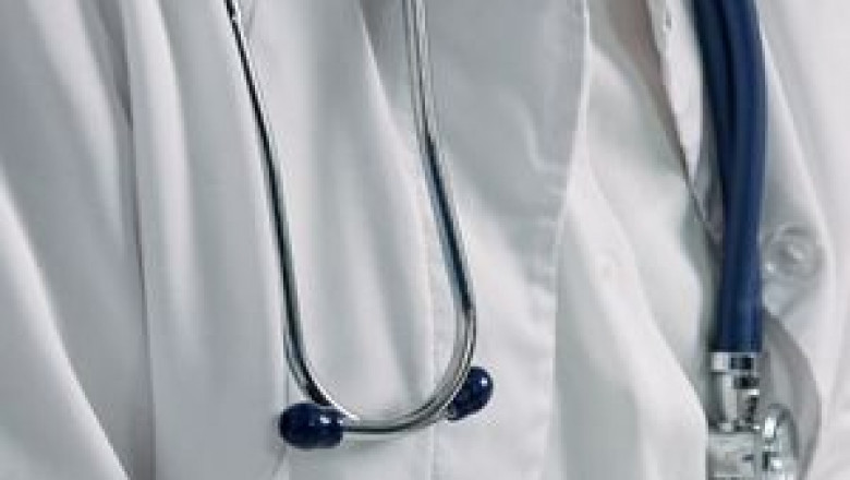 Handheld Surgical Devices Market Share, Growth, Distribution Channel, Recent Developments and Future by 2030