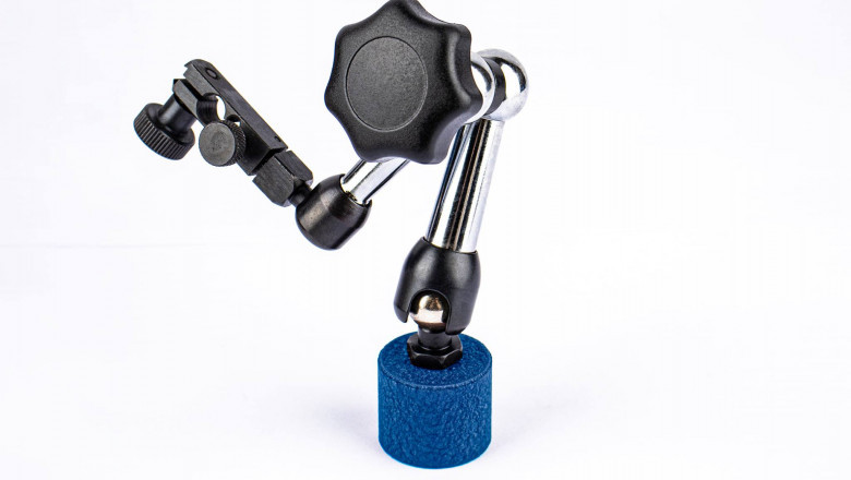 Buy Magnetic Base 7122-0004 online at the lowest price in India.- Bookmyparts.com