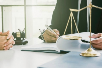 Picking The Right Divorce Lawyer