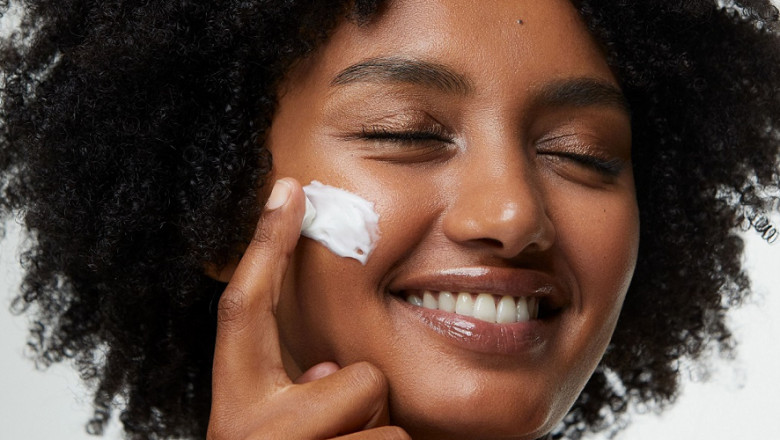 Should You Cleanse Your Face Every Morning and Night?