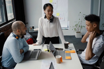 4 Franchising Myths Debunked