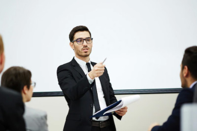 Understanding Webinars and its Advantages | Lofa Consulting