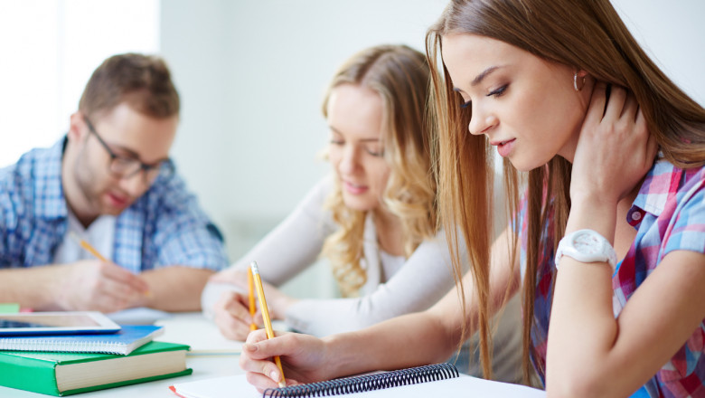 What is an essay hook and why do you want to write one?