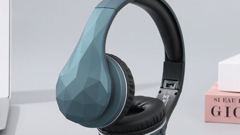 Listening To Music with Headphones