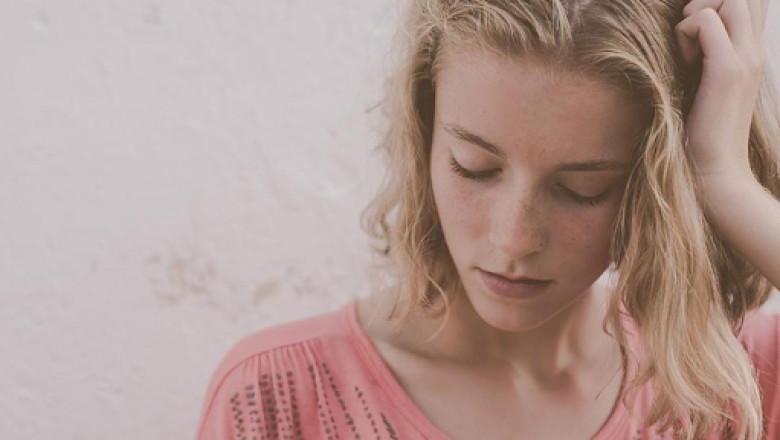 10 Reasons why hair loss is among teenagers