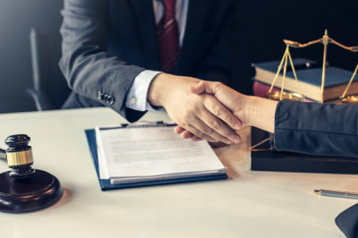 Schedule a Free Legal Consultation in Visalia