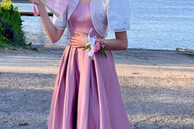 Order Beautiful Women Filipinina Gowns And Dresses