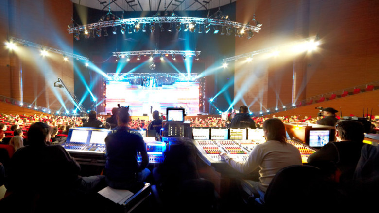 AUDIO VISUAL PRODUCTION COMPANY
