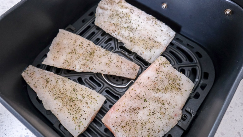 Can you fry frozen fish?