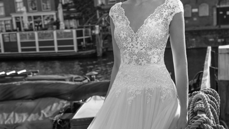 Jackie dove wedding Dress | Amazing Fit