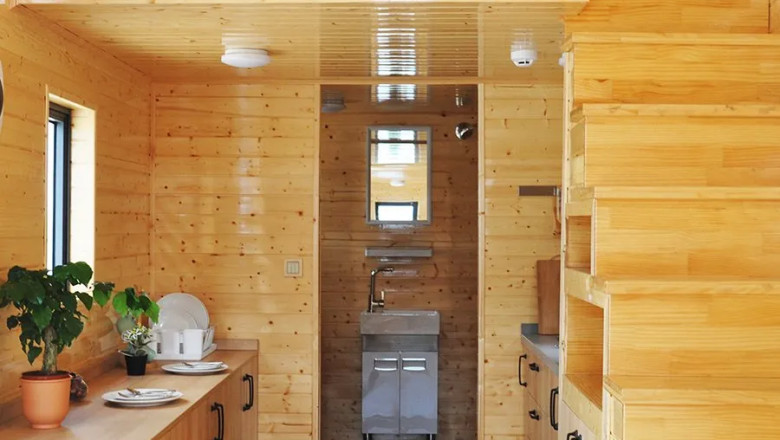 Making Tiny Homes Feel Big! Interior Design Ideas to Create an Illusion of Space