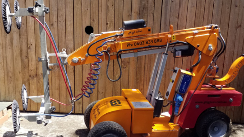 Vital Things To Be Check Before Buying Deck Lifting Equipment