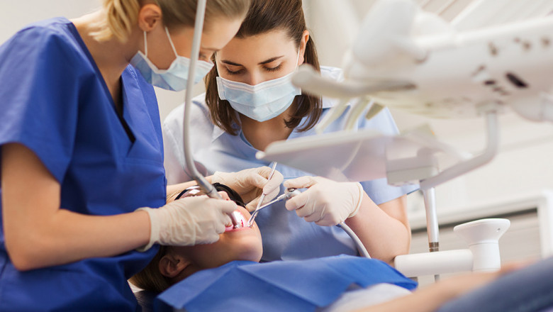 Why You Should Become A Dental Assistant?
