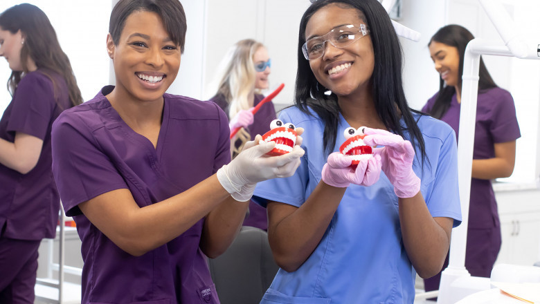 Best Dental Assistant School Near Me