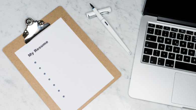 Do I Need to Include a Cover Letter With My Resume?