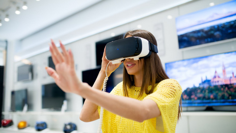 Virtual And Augmented Reality Market In The Healthcare Sector Include Its Use For Training Doctors, Enhancing Fitness