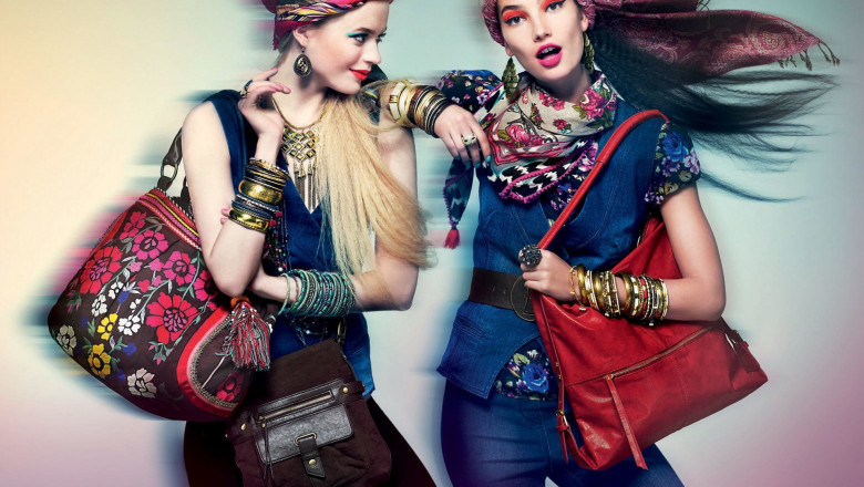 Wholesale Womens Accessories - Ways To Boost Your Earning By Stoking Wholesale Womens Accessories!