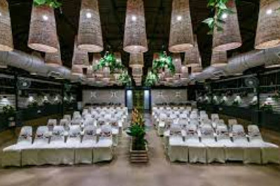 Check Luxurious Birthday Party Hall in Andheri East