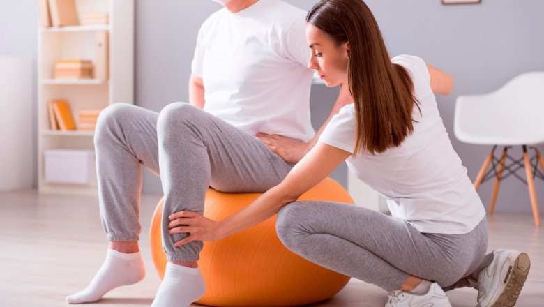Treat knee pain with non surgical method