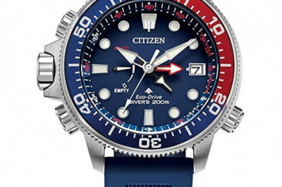 Wristwatch Blog: Citizen Eco-Drive Blue Dial Polyurethane Band Stainless Steel Watch