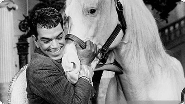 About Cantinflas: Mexican comic film actor, producer, and screenwriter