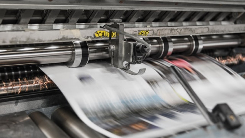 Printing process and flow of fabrics