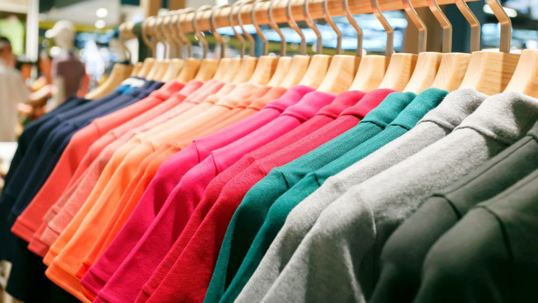 Pocket T-Shirts Or Pocket Less, Which Is Better? | Men's T-Shirt Guide