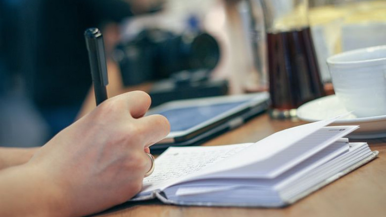 Key Elements of Persuasion to Write an Incredible Persuasive Essay In 2022
