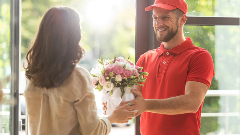 Why Should You Opt For Flower Delivery Dubai?